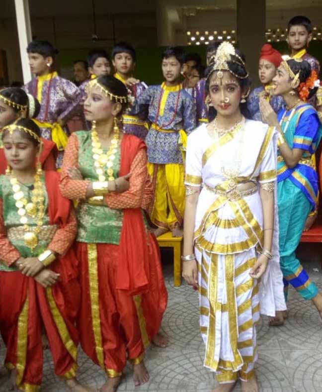 Maharashtra Costume